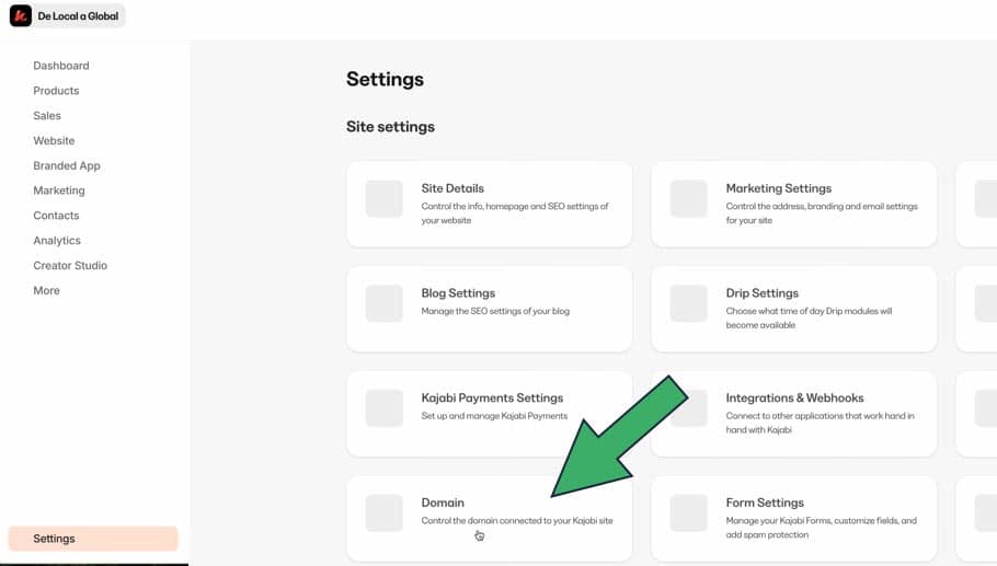 como configurar dominio en Kajabi